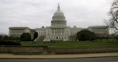 Clarity Act's Path to Law Narrows as Betting Odds Slide to 27%
